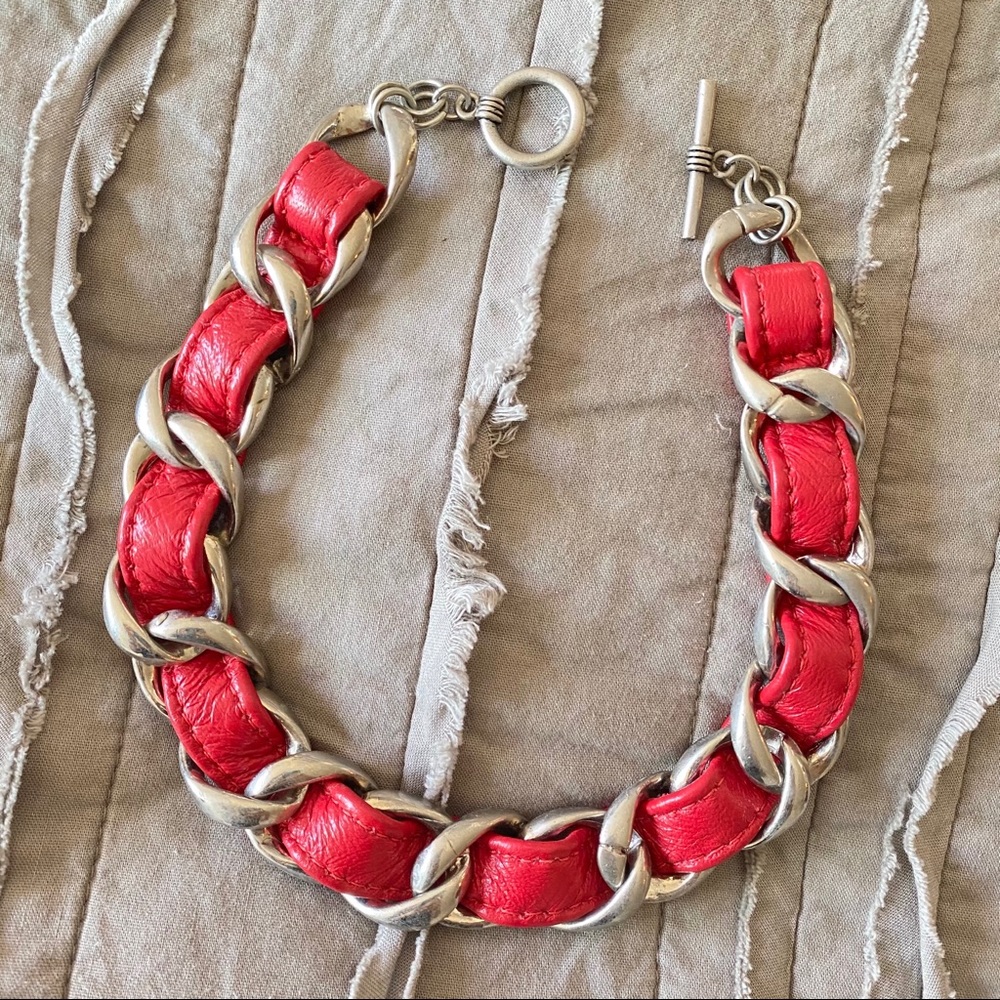 💝 Tommassini Leather Chain Link Toggle Bracelet Red